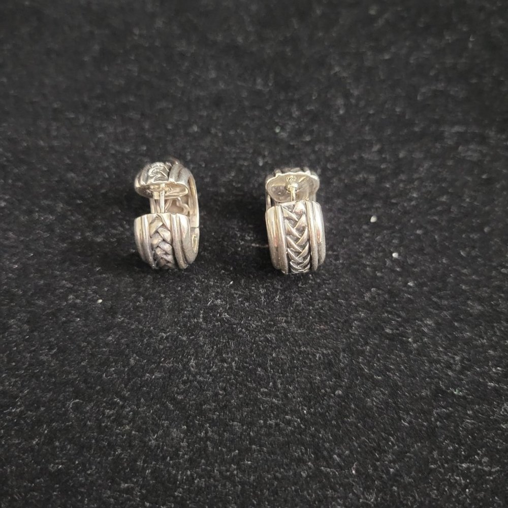 Scott Kay Sterling Silver Huggy earrings